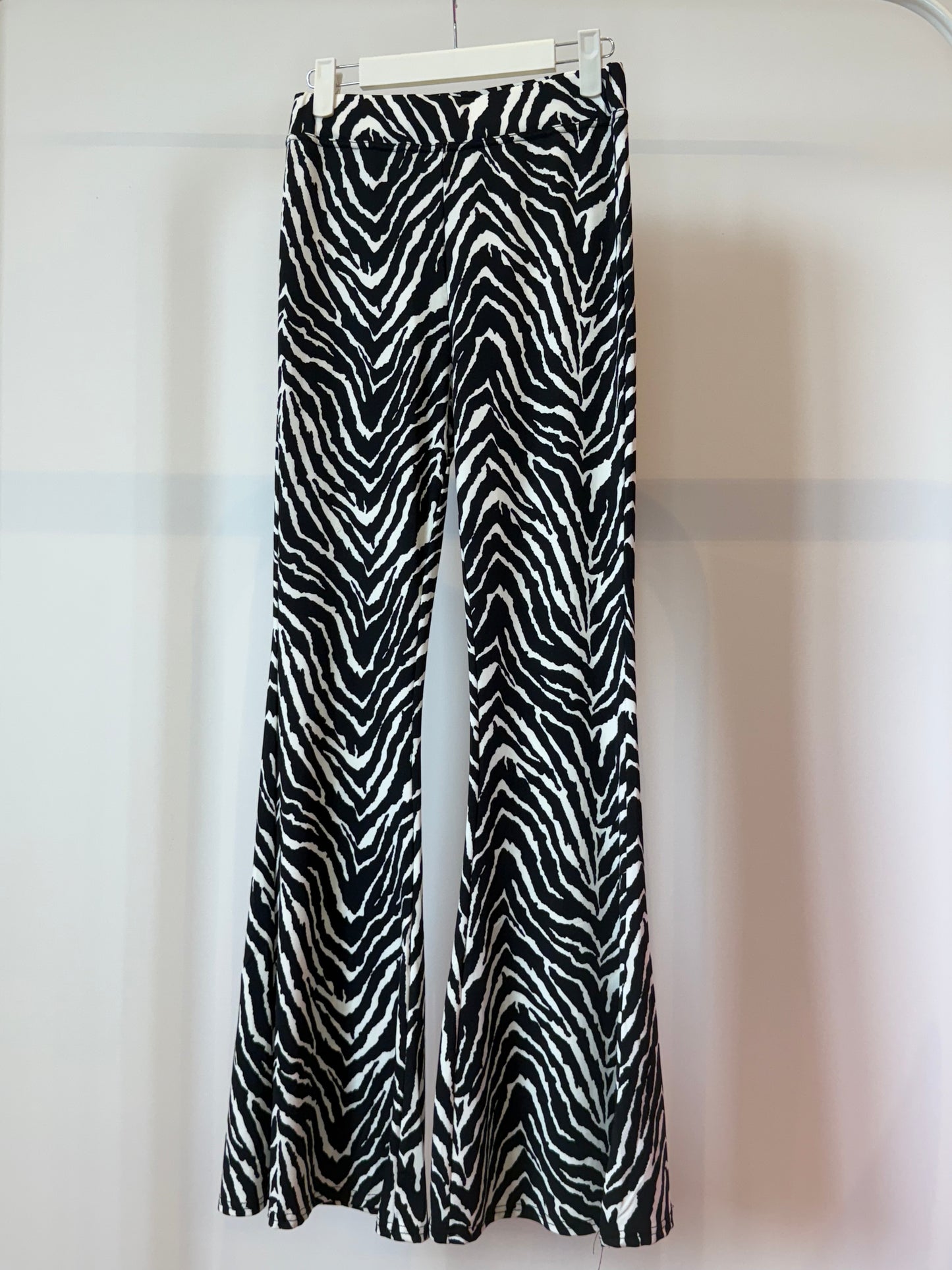 PANTALONE ZEBRATO A ZAMPA