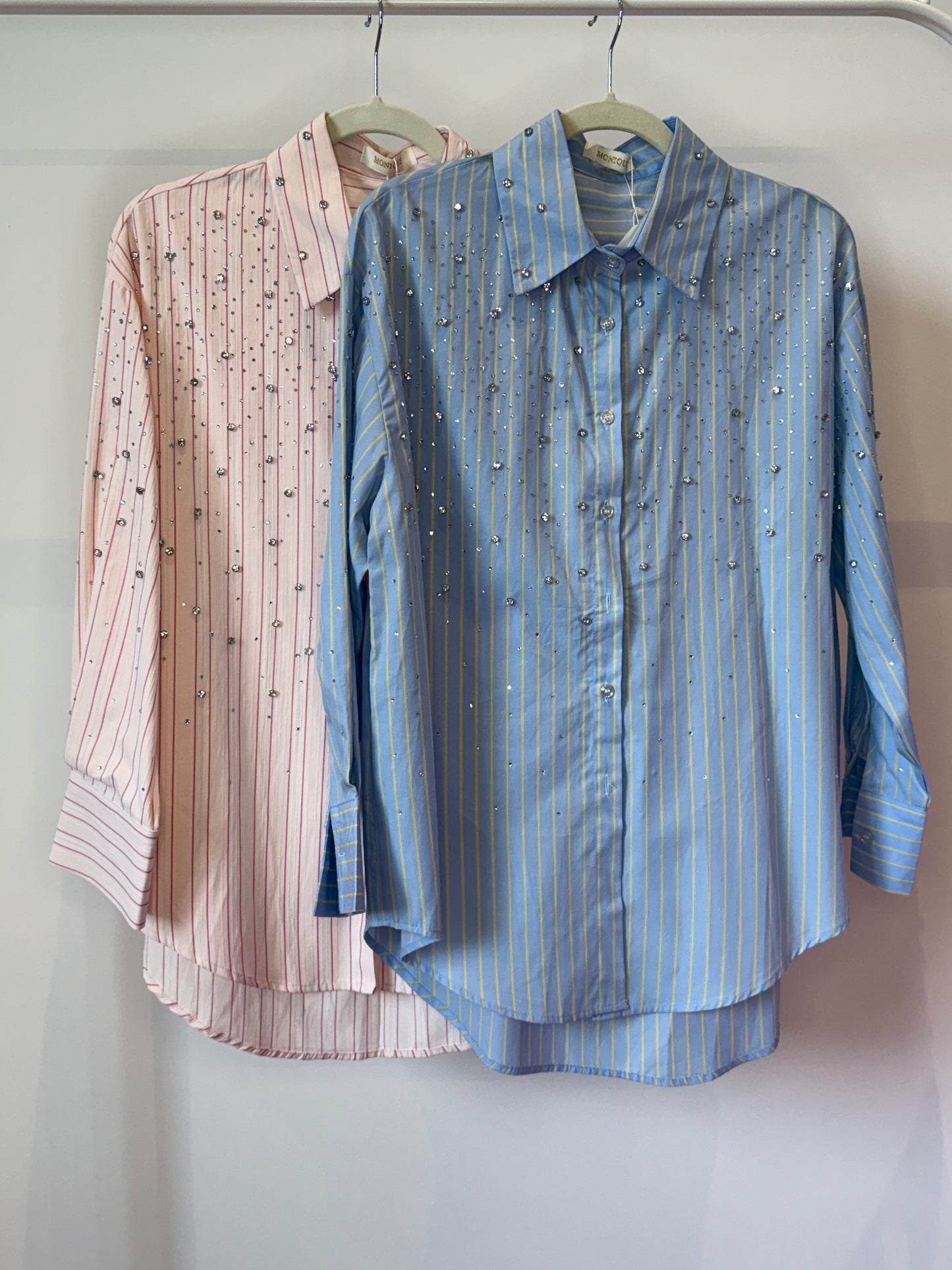 CAMICIA A RIGHE CON BIJOUX