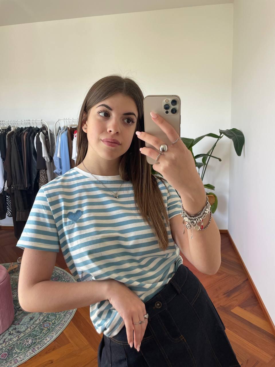T-SHIRT LOVE LINES