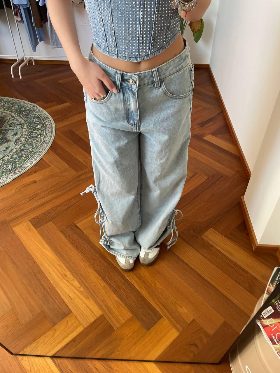 LACE-UP JEANS