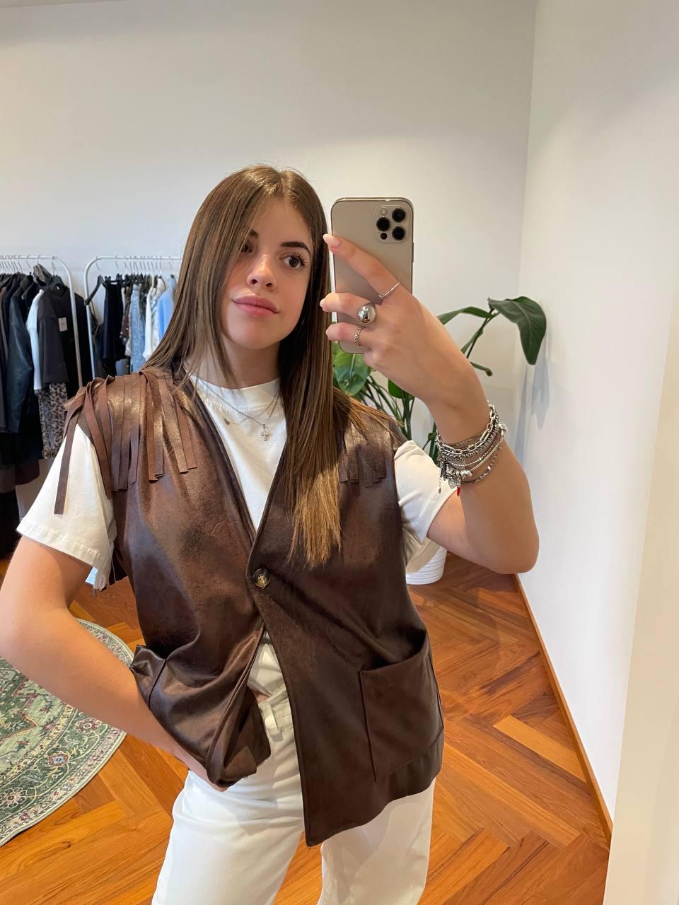 SMANICATO SUEDE CON FRANGE