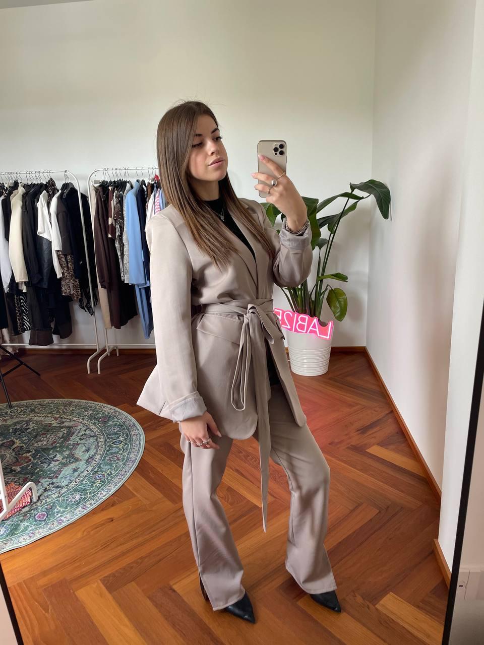 TAILLEUR TORTORA