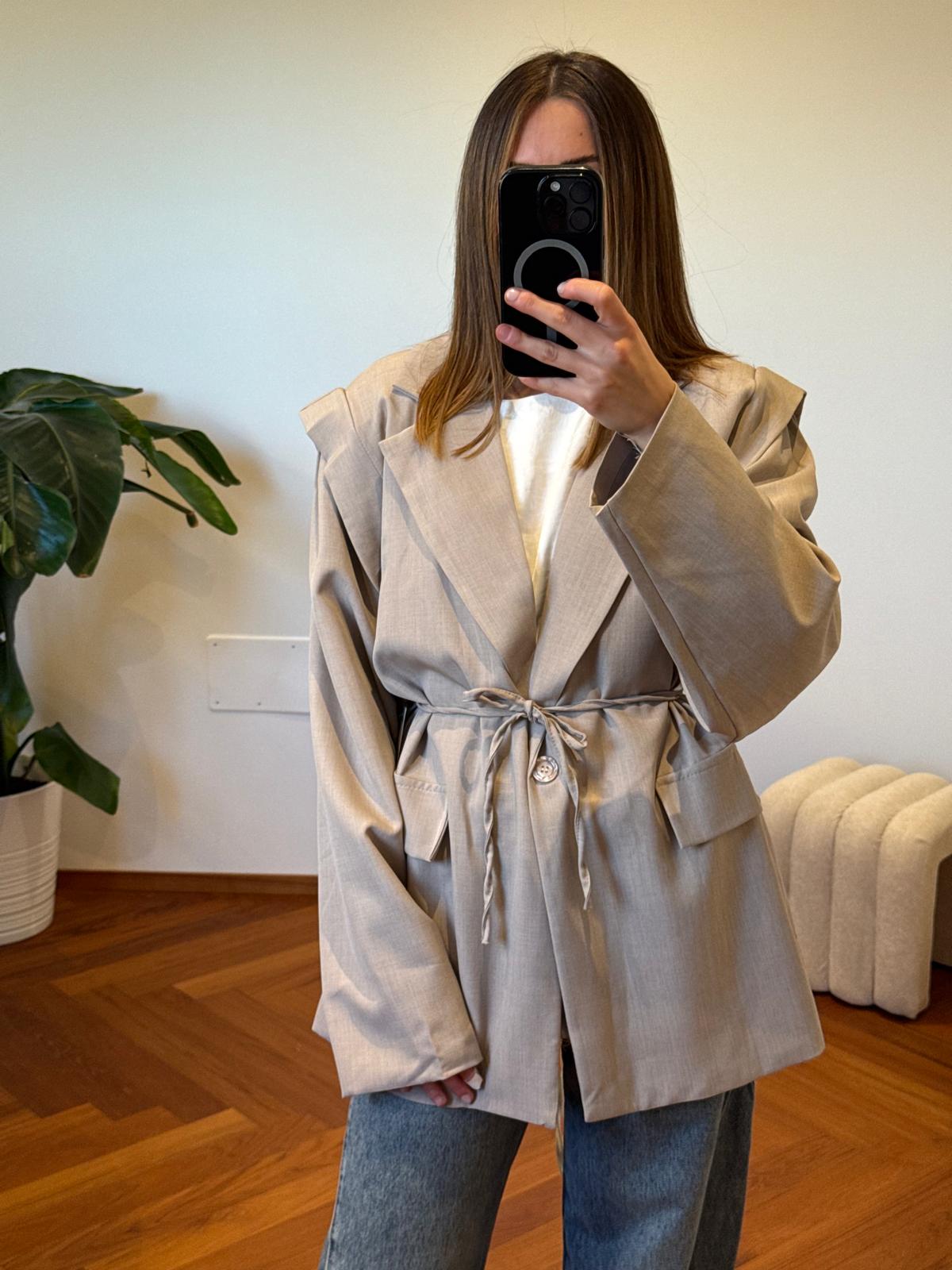 BLAZER OVER CON CINTURA IN VITA