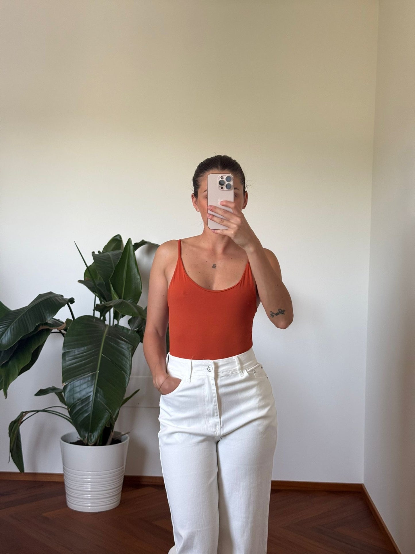 BODY ORANGE