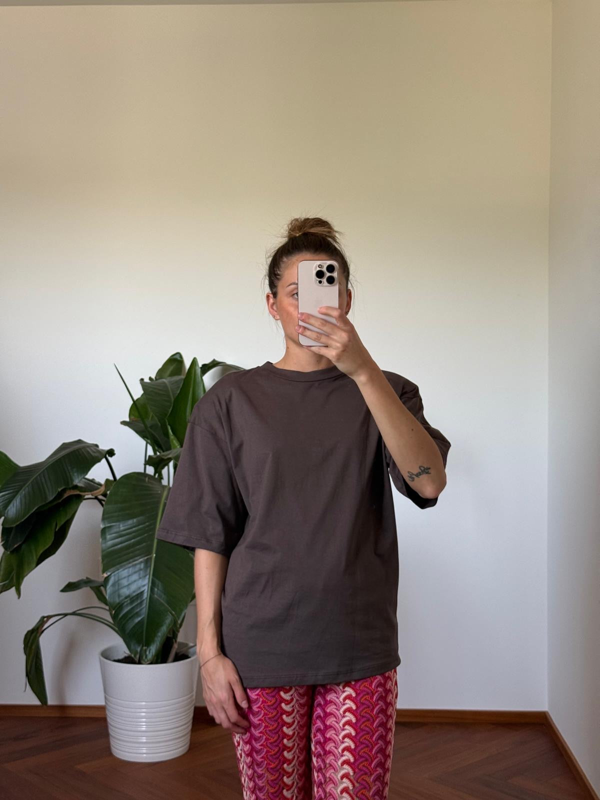 T-SHIRT OVER CON SPALLINE