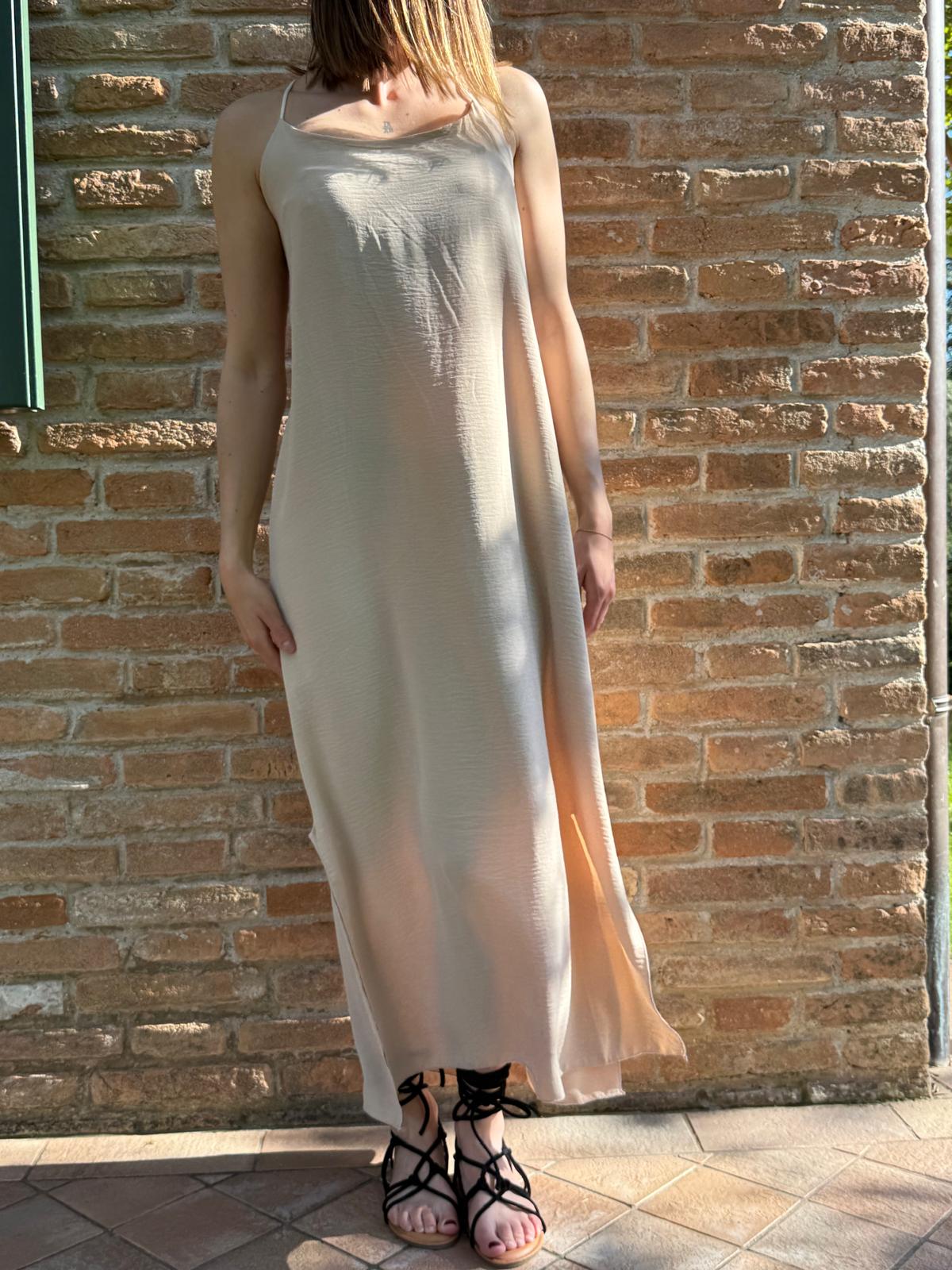 ABITO LUNGO MELINDA