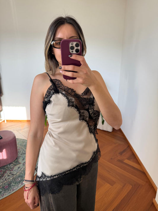 CANOTTA EFFETTO RASO CON PIZZO