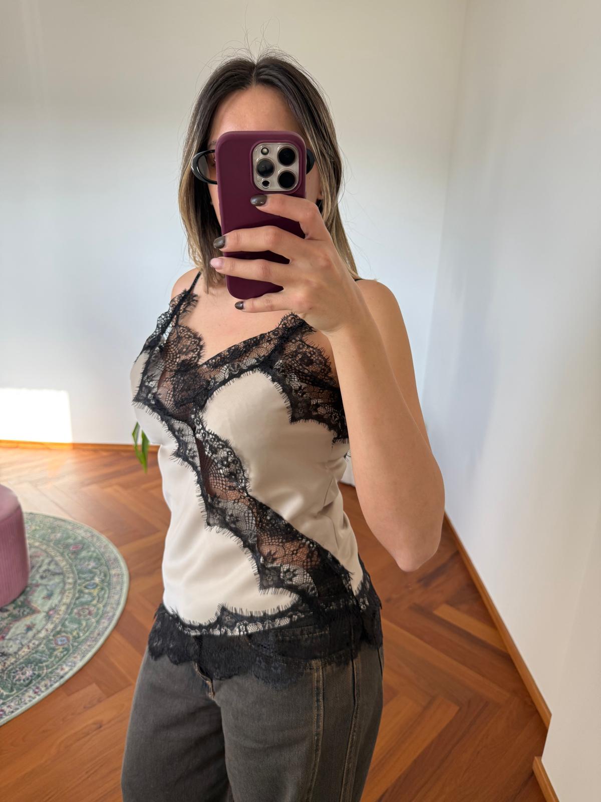 CANOTTA EFFETTO RASO CON PIZZO