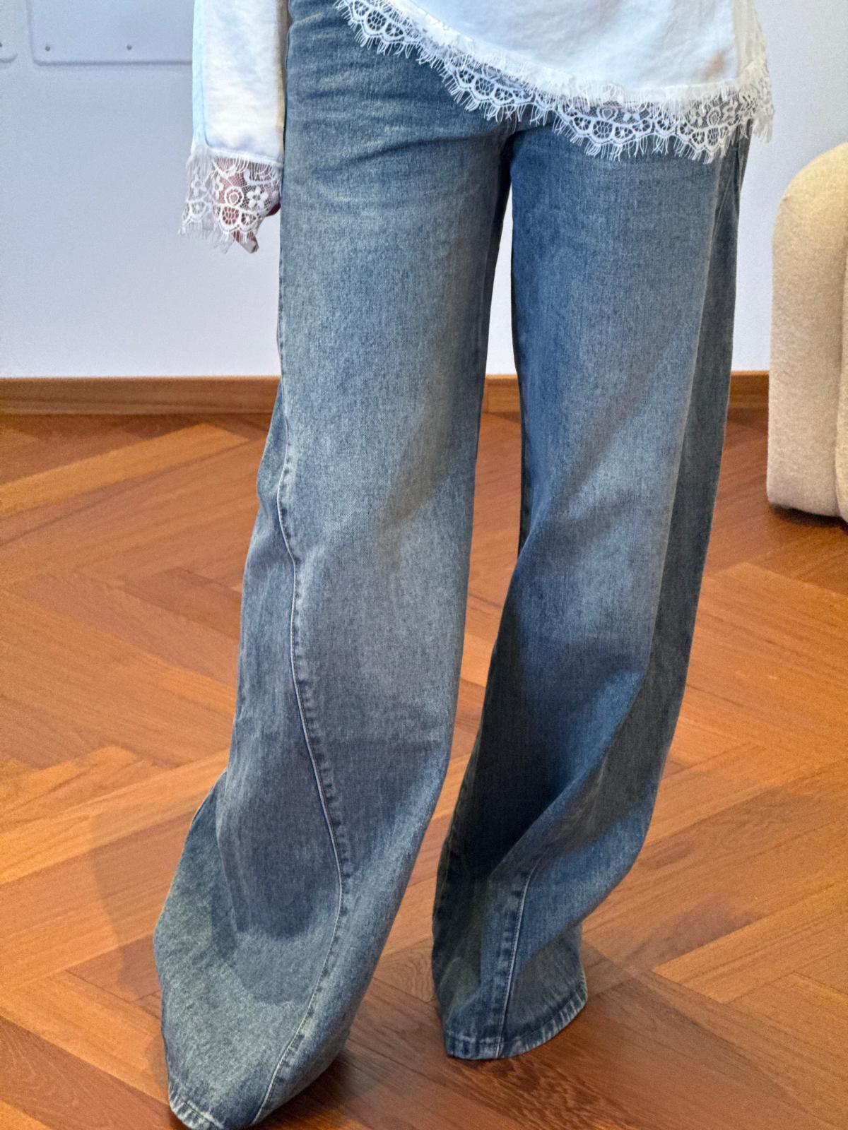 JEANS VERTICAL BOOST